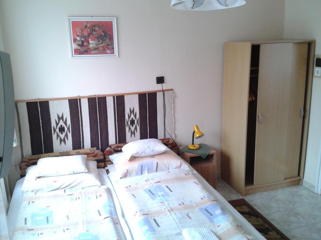 Deak Vendeghaz Apartman Hotel Hajdúszoboszló Стая снимка