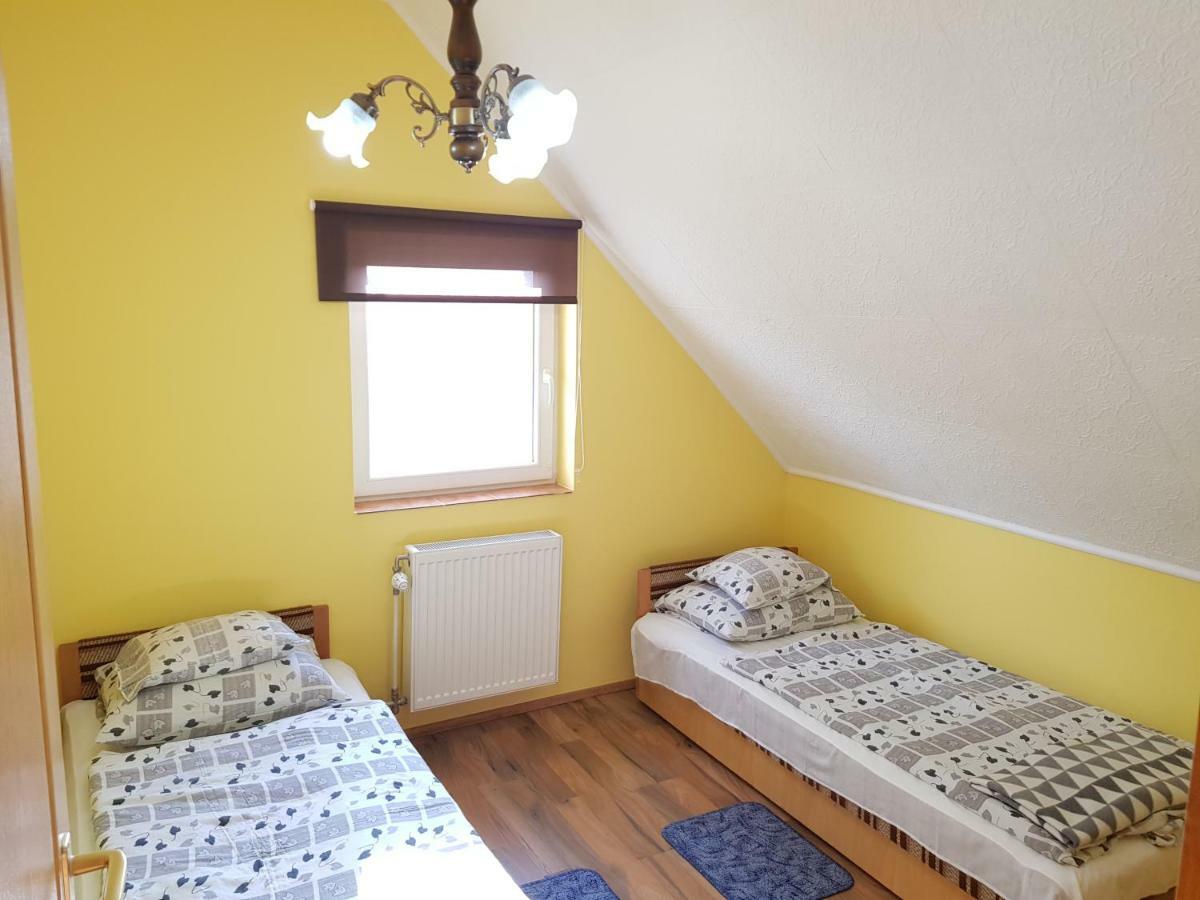 Deak Vendeghaz Apartman Hotel Hajdúszoboszló Екстериор снимка